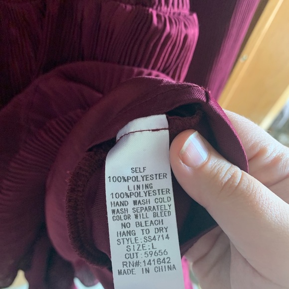 SHE + SKY LONG SLEEVE PLEATED RUFFLE DRESS IN “WINE”  19” PTP + STRETCH - Picture 4 of 5